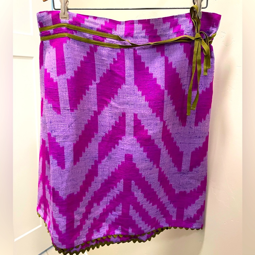 DOSA by Christina Kim Size 1 ~ Silk Skirt Fuschia / Purple - Blue. Gorgeous!!!